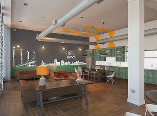 915 Broadway Blvd #F99C61433, Kansas City, MO 64105