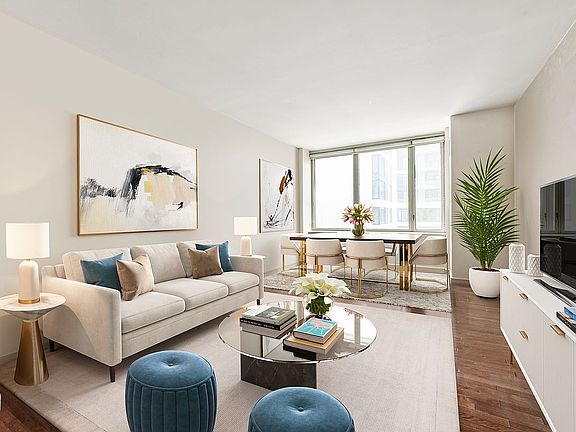3rd image of 225 E 34th St APT 9C