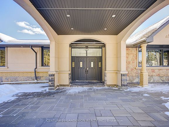 5th image of 2391 Doane Rd