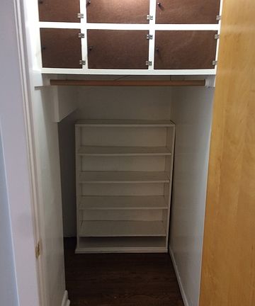 5th image of 2233 N Lowell Ave
