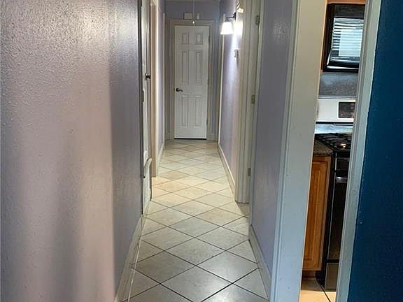 5th image of 140 John Hopkins Dr