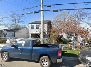 70 West Blvd, East Rockaway, NY 11518