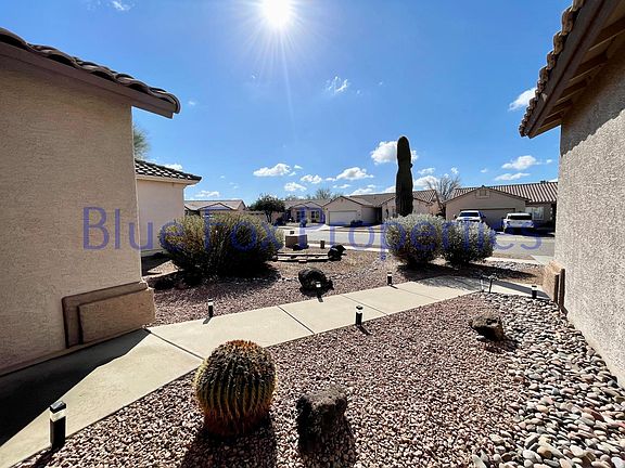 3rd image of 8977 N Upper Bluffs Dr