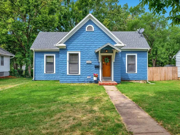 1223 SW High Ave, Topeka, KS 66604