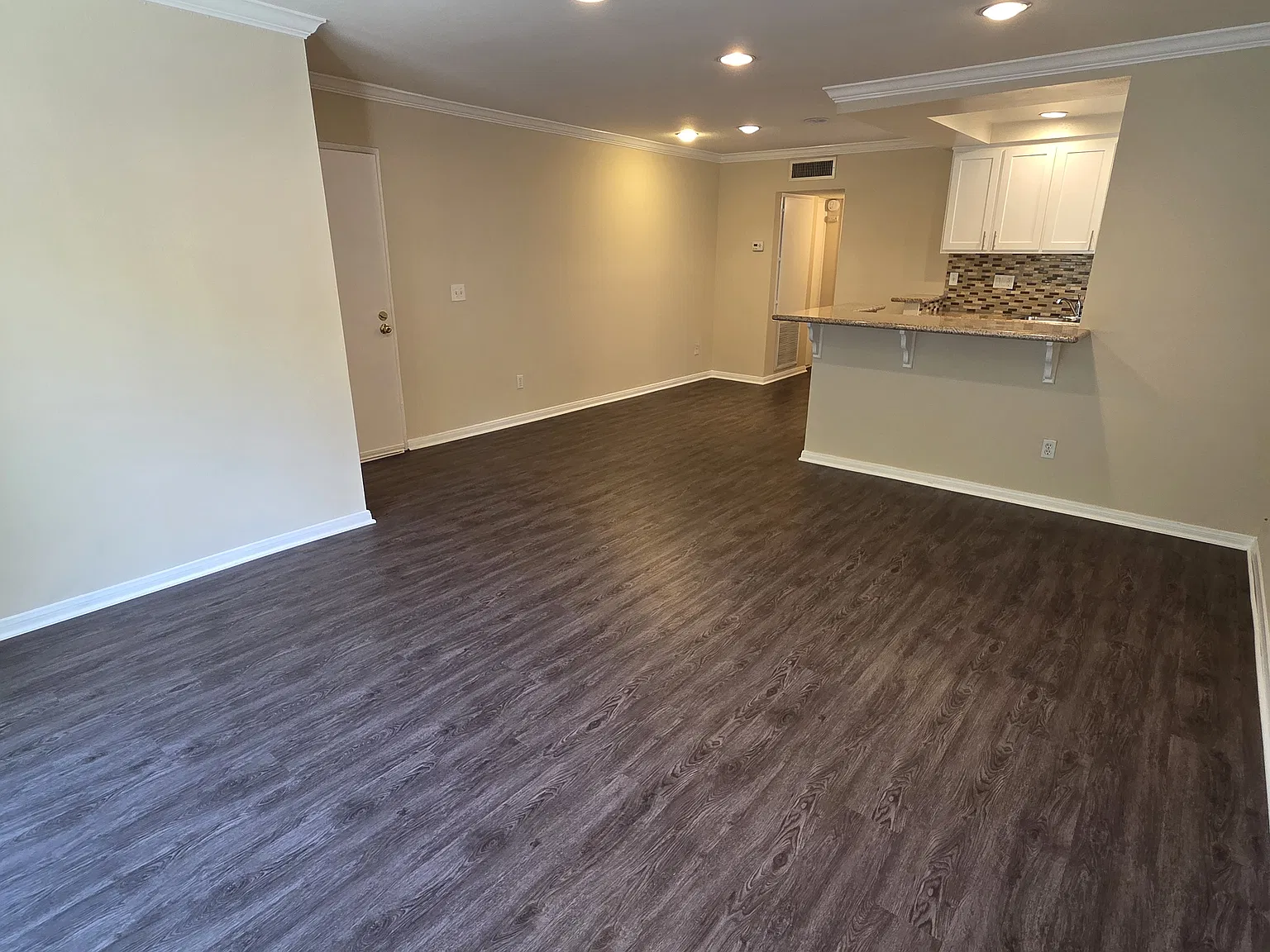 1 bed, 800 sqft, $2,195 — Photo 1