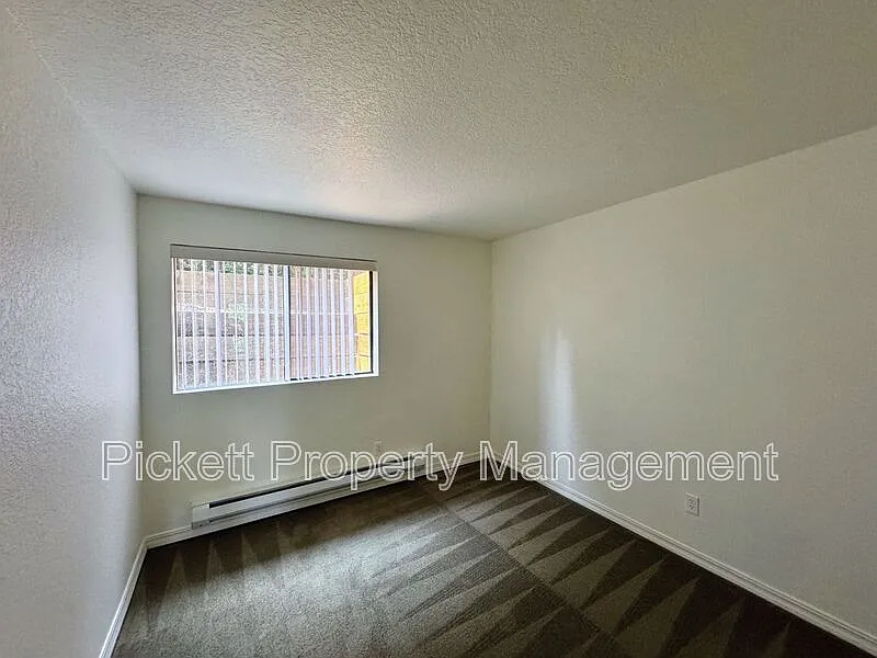 2 bed, 1.5 bath, 982 sqft, $1,500 — Photo 4