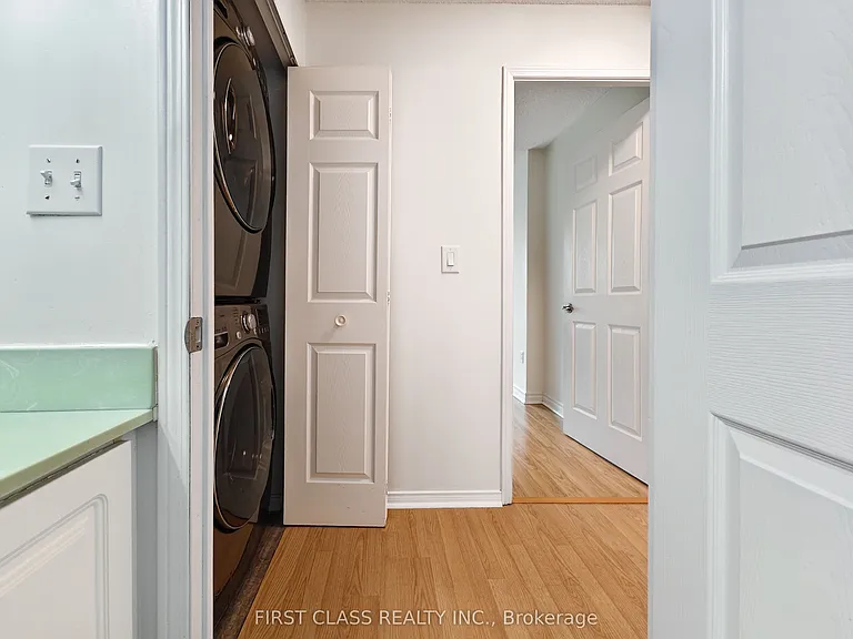 8 Pemberton Ave #606 — Photo 20