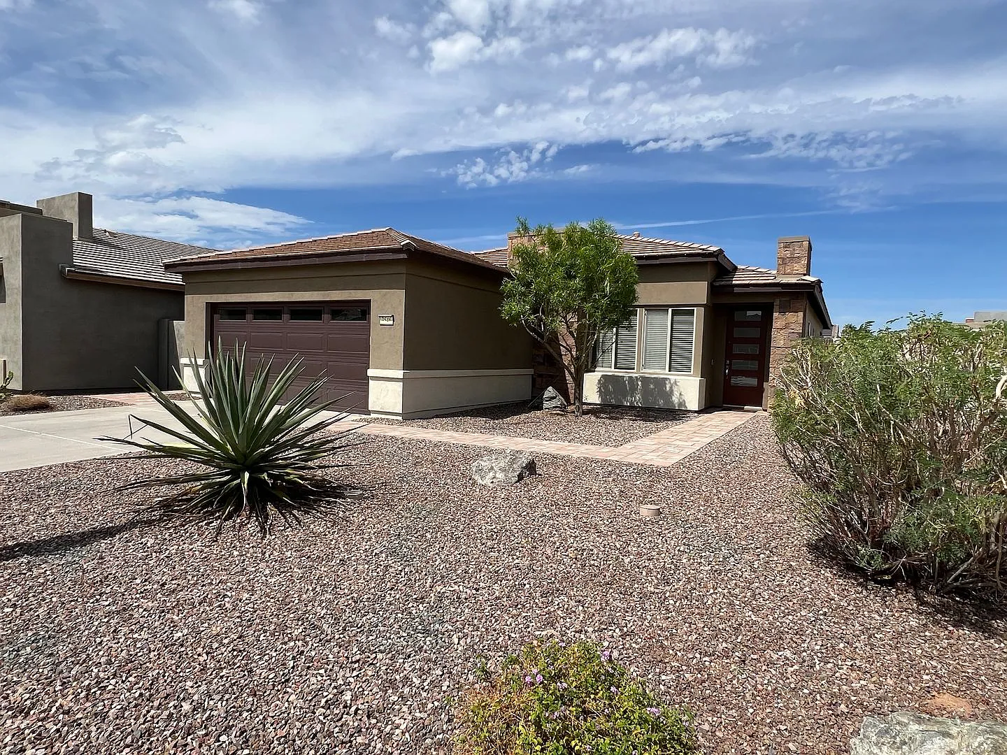 Gilbert Seville Development 3 Bed Plus Den — Photo 1