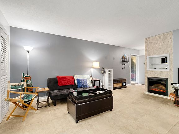 5th image of 10301 N Kings Hwy APT 10-5