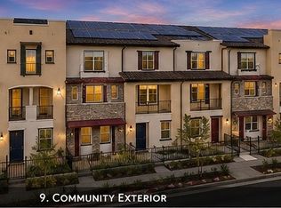 132 Dove Lndg, Covina, CA 91722