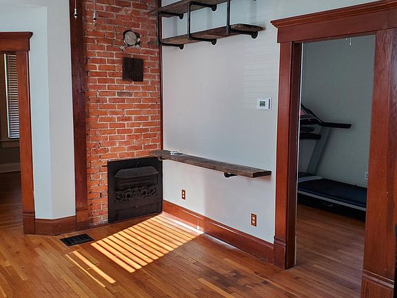 3rd image of 1628 Elmwood Ave