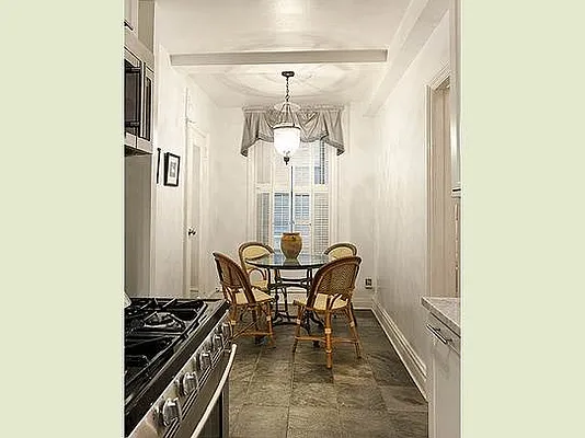 Sold by Stribling | media 35