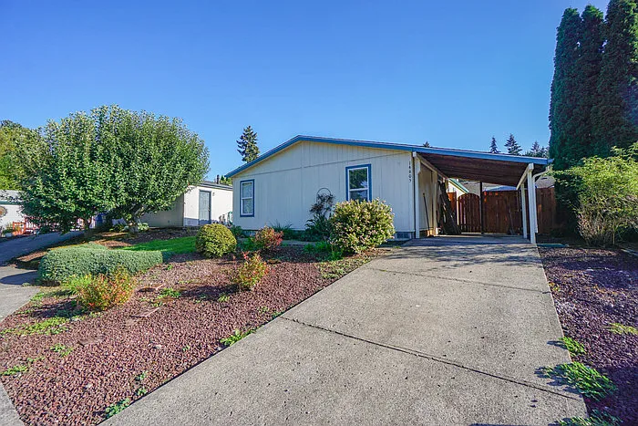 14605 NE 52nd Cir