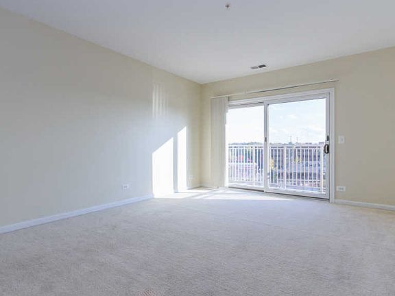 5th image of 9440 S 51st Ave APT 506