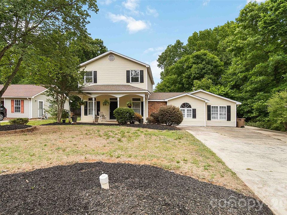 1st image of 3009 Faircroft Way