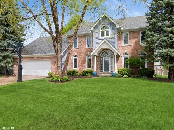 1186 Birchdale Ln, Aurora, IL 60504