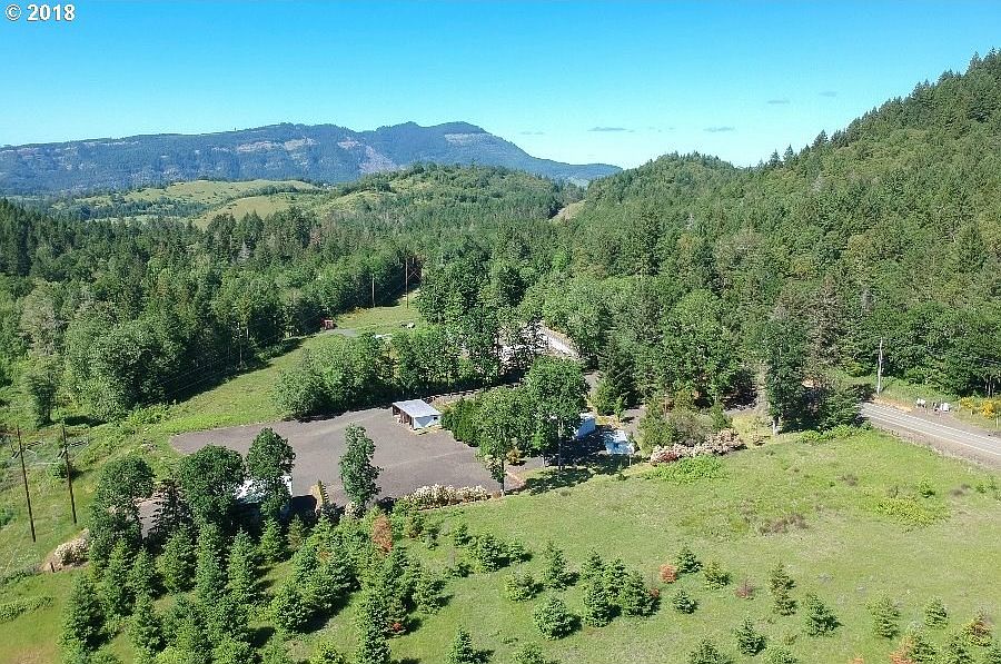 7588 Melqua Rd Umpqua, OR, 97486 Apartments for Rent Zillow