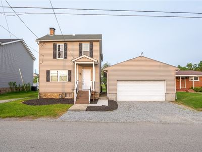 1200 Wood St, Latrobe, PA, 15650