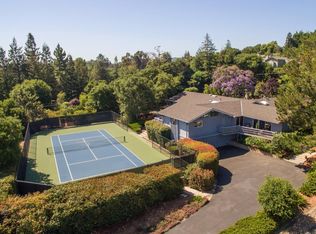 748 Mora Dr, Los Altos, CA 94024