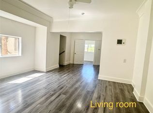 206 1/2 W 52nd Pl #206-1/2, Los Angeles, CA 90037