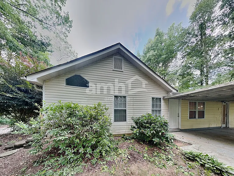 104 Ivy Springs Dr — Photo 16