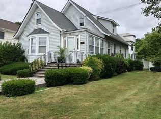482 Oakland Ave, Cedarhurst, NY