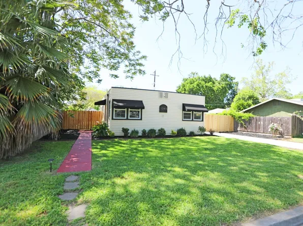 1245 Victoria Ave, Stockton, CA 95203