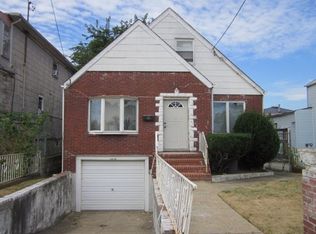 130-26 147th St, Jamaica, NY 11436