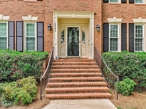 3rd image of 3524 Stevens Way