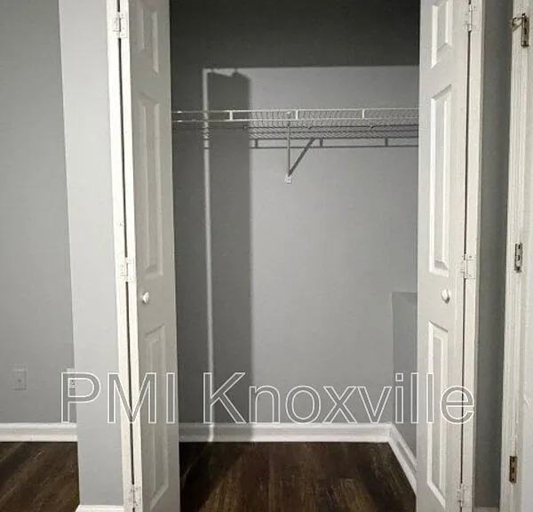 4136 Larigo Dr — Photo 15