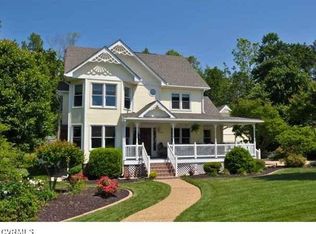 3205 Walnut St, Hopewell, VA 23860