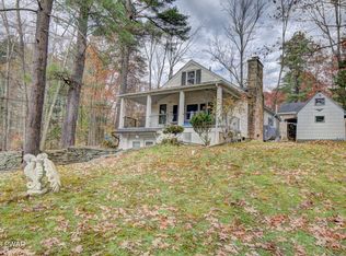 606 1st St, Hawley, PA 18428