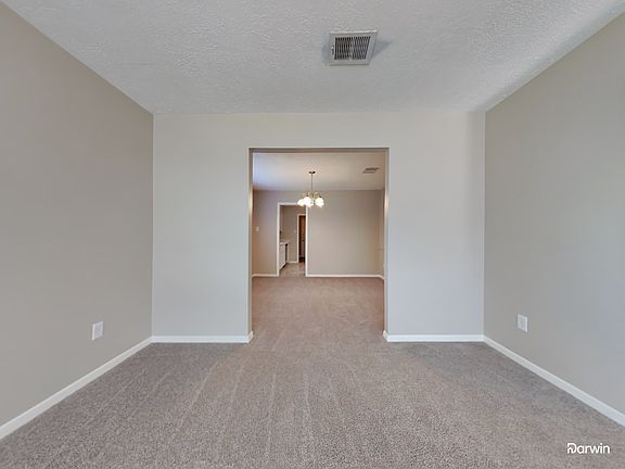 3rd image of 17623 Huntersglen Cir