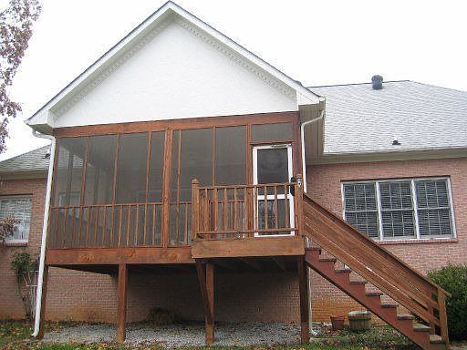 2nd image of 822 Trent Ln