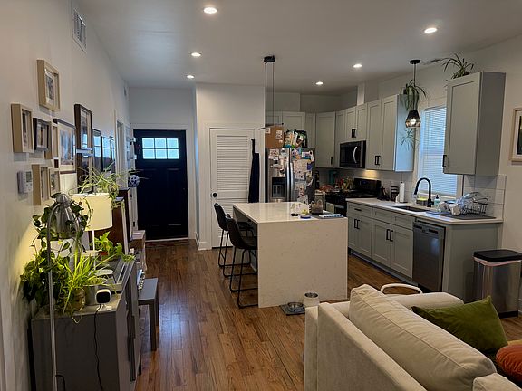 3rd image of 3450 N Troy St #1R