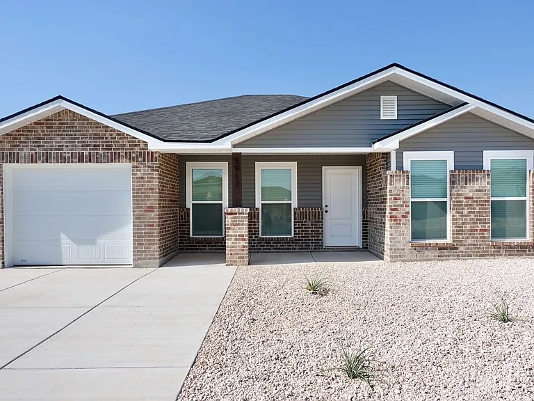 5917 Praline St — Photo 3