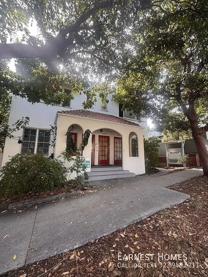 Cozy Santa Monica Studio Just Minutes from the Beach! — Photo 1