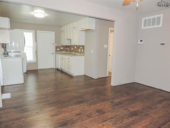 5th image of 400 W Louisa Ave