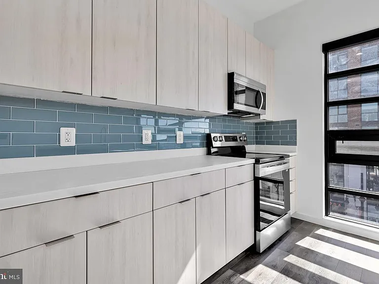 506 H St NE #401 — Photo 4