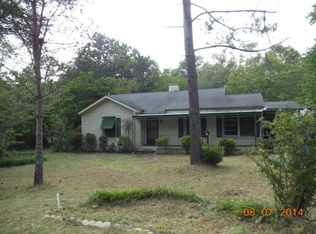 178 Tattnall St, Reidsville, GA 30453