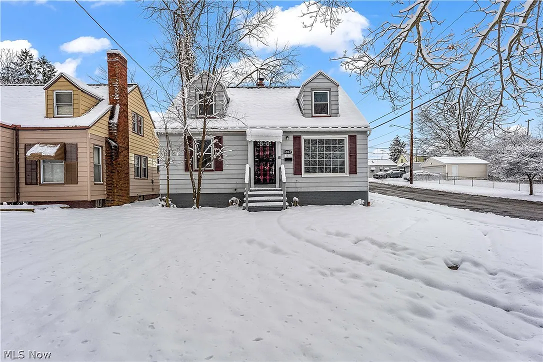 16002 Judson Dr photo 1