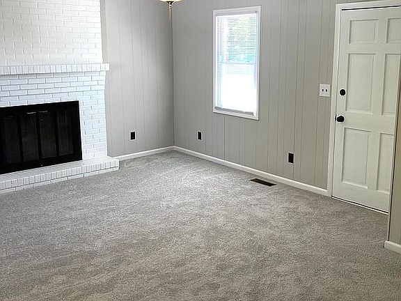 Family room w/Patio access