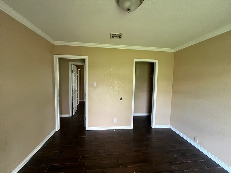 1103 Boling Brook St — Photo 6