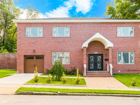 249-04 52nd Avenue image 1 of 31