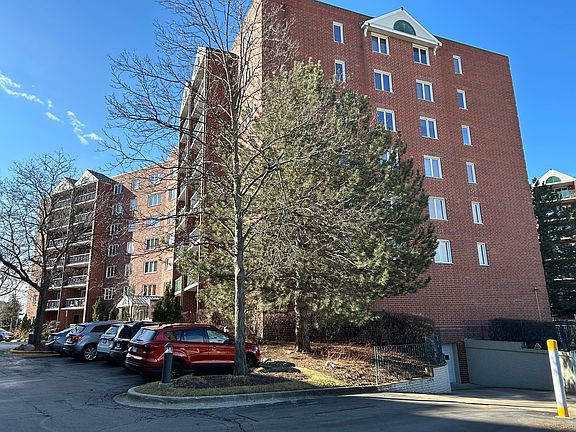 3rd image of 8560 W Foster Ave Unit 309