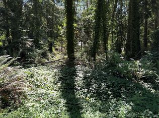 17 Fern St NE, Indianola, WA 98342