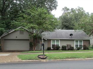 1409 Green Mountain Dr, Little Rock, AR 72211