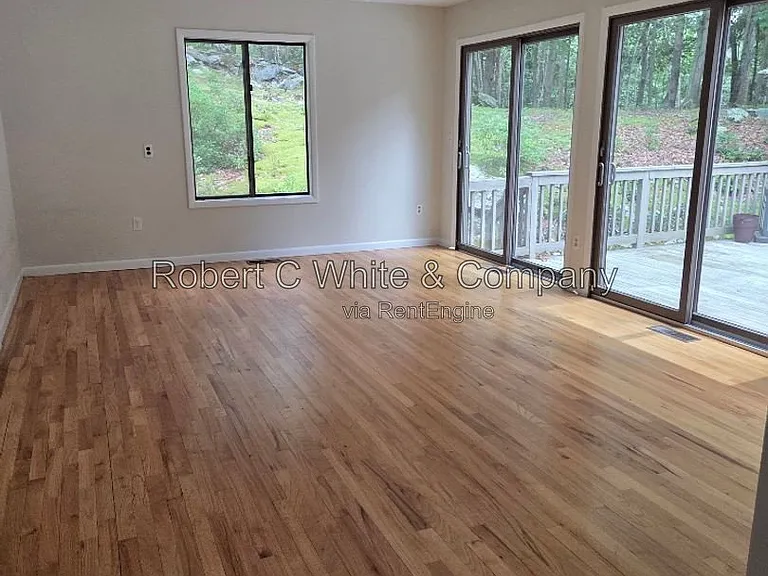 15 Treadwell Ct — Photo 13