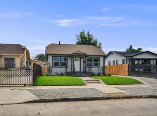 1210 W 70th St, Los Angeles, CA 90044