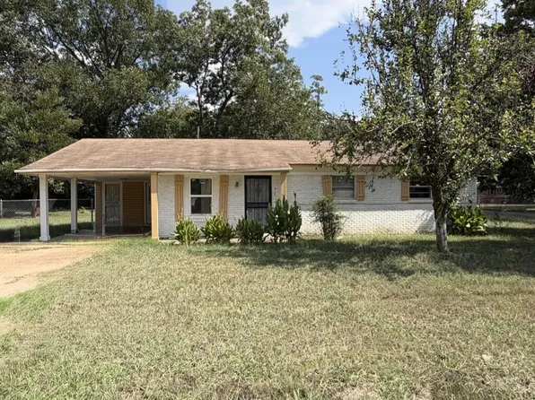 253 S Florida St, Marianna, AR 72360